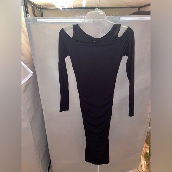 bebe Dresses & Skirts - Black Bebe Shoulder Cut Out Scrunch Dress